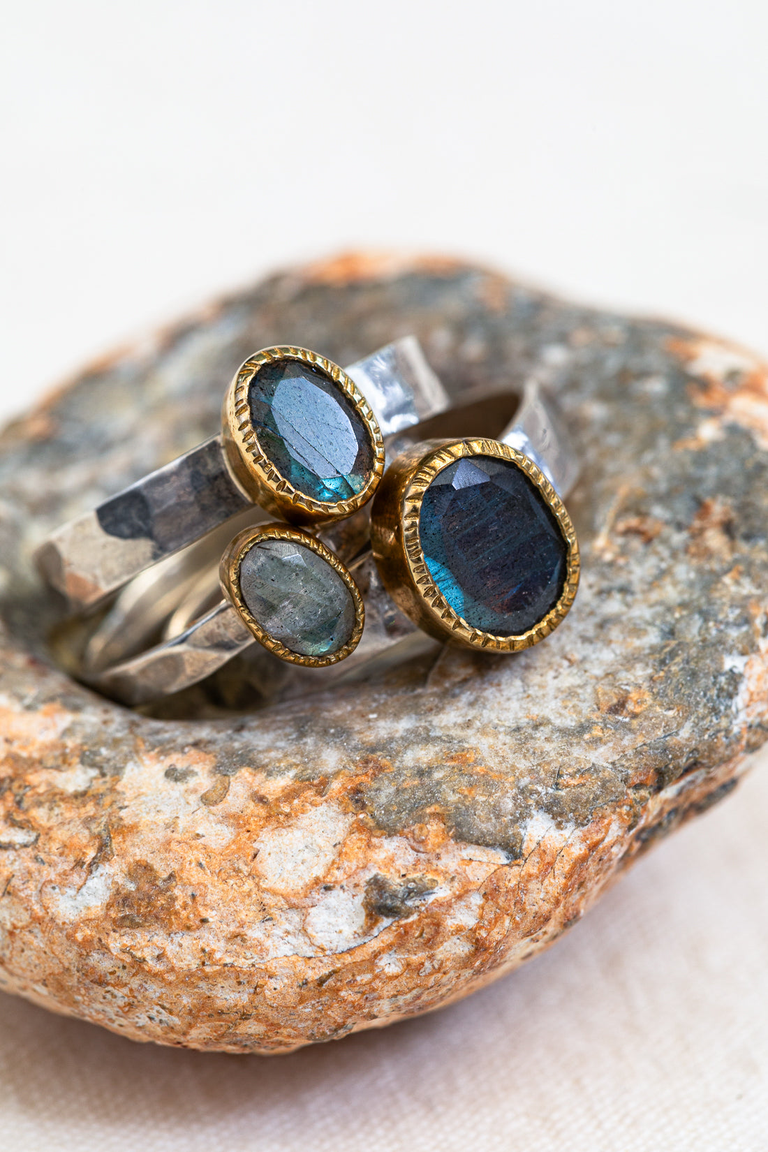 Bague Neira