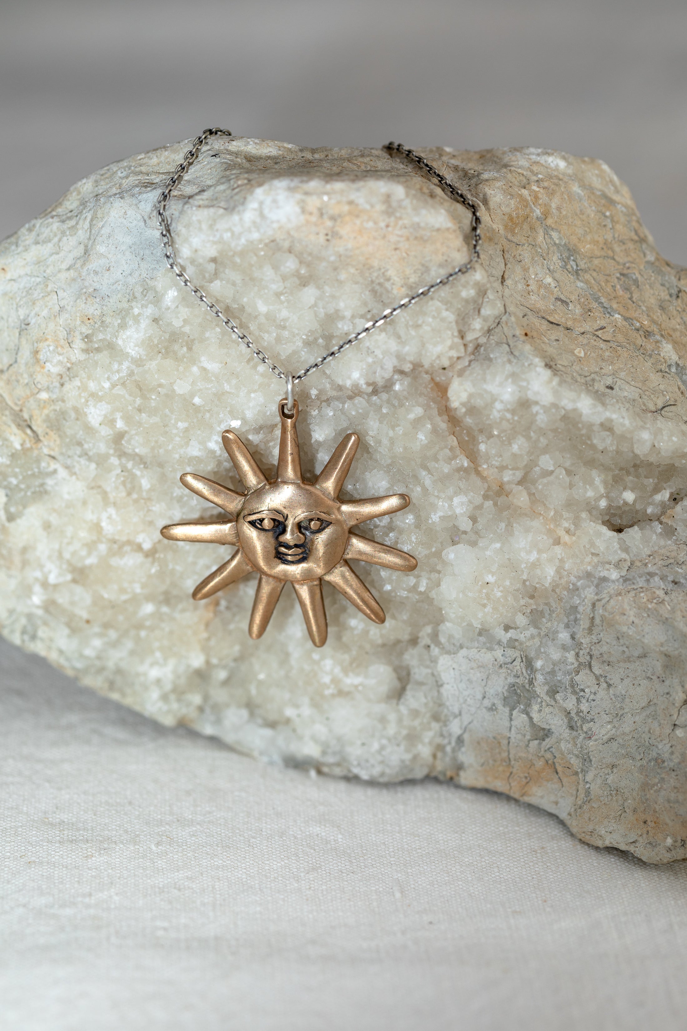 Collier Matahari