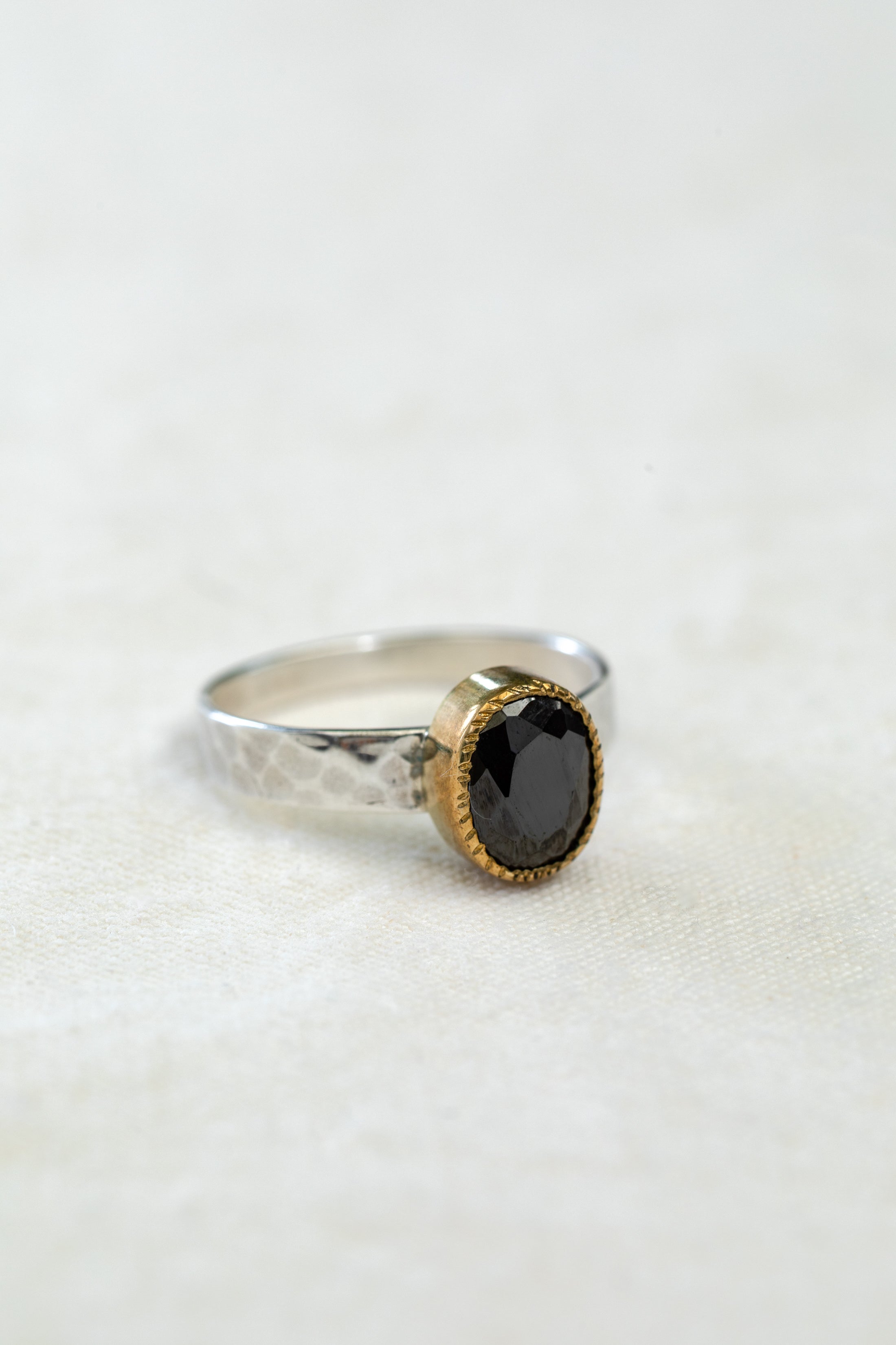 Bague Neira