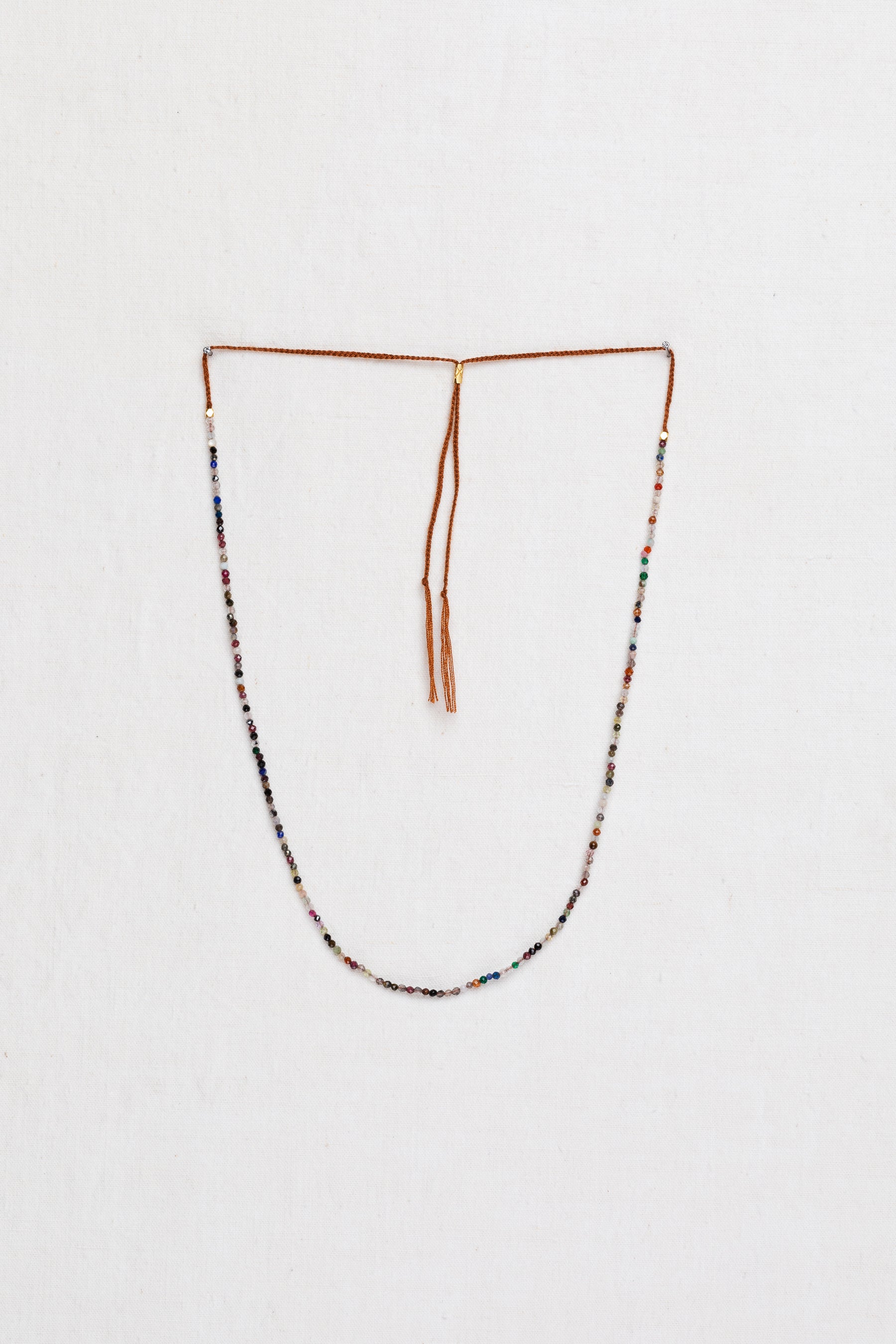 Collier Omay